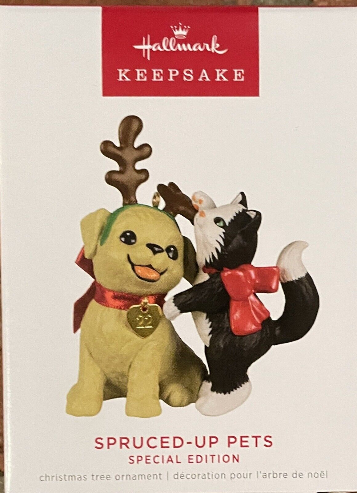 Hallmark Keepsake 2022 "Spruced-Up Pets " Special Edition. Christmas Tree Ornament