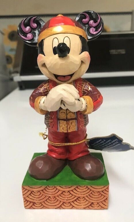 Enesco Jim Shore Disney Traditions "Greetings From China" Figurine