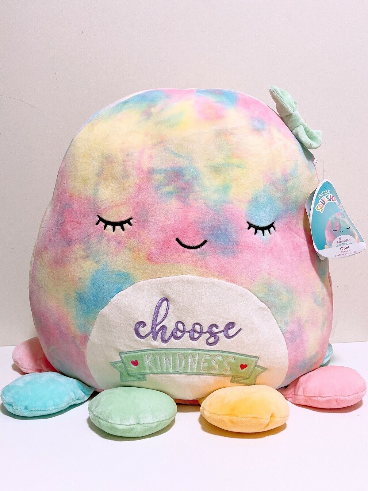 SQUISHMALLOW - "OPAL - CHOOSE KINDNESS".