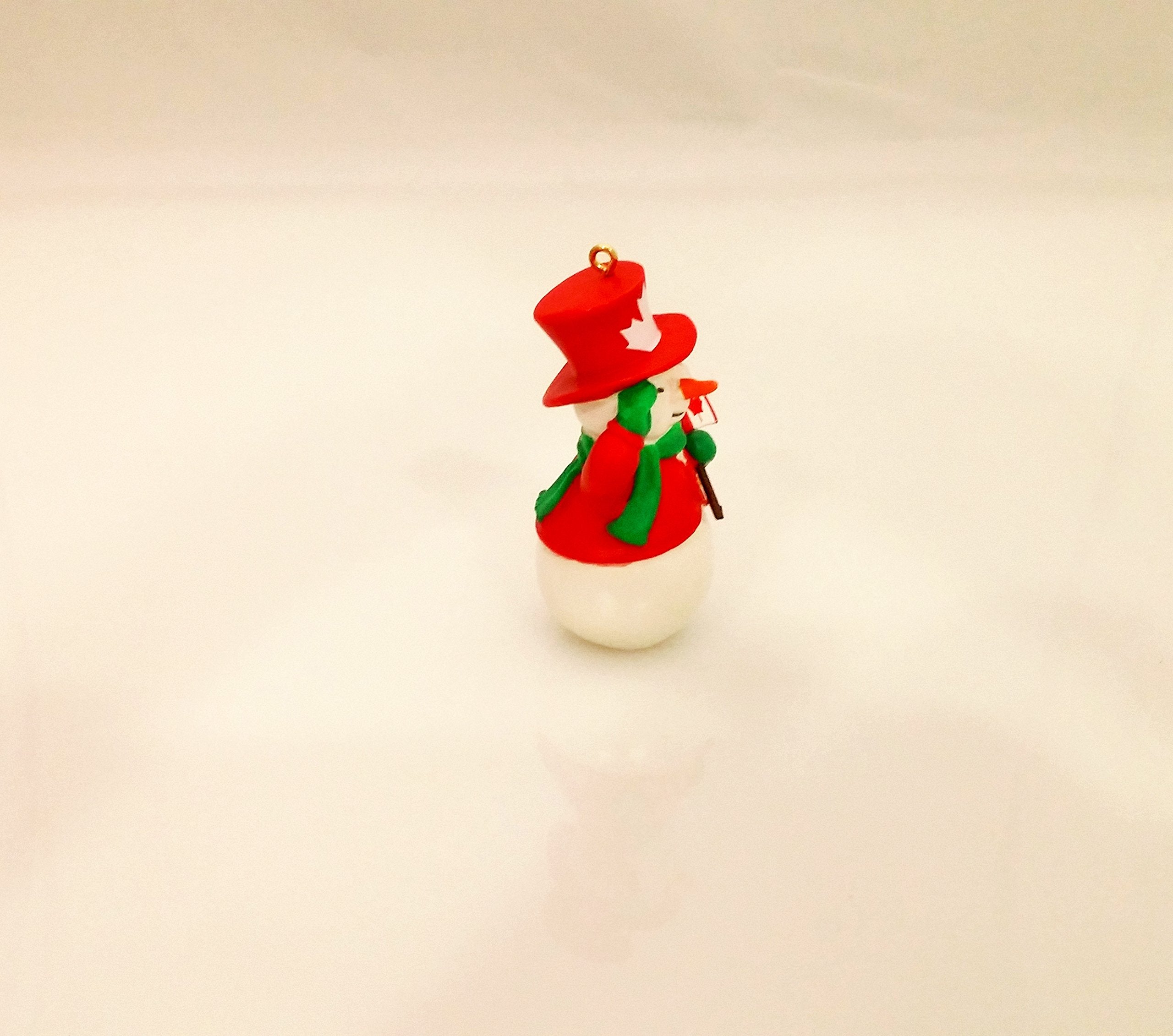 Hallmark Ornament 2015 Patriotic Snowman - Special Canadian Version - #QCH1209