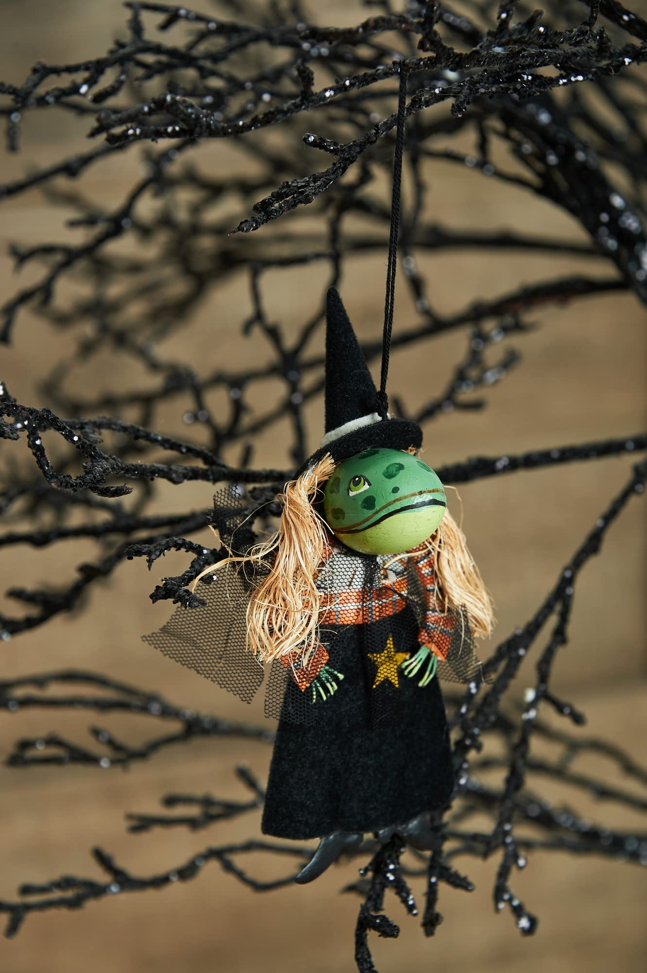 Gallerie II Winifred Toad Witch Tin Gathered Traditions Joe Spencer Decor Decoration Halloween Ornament