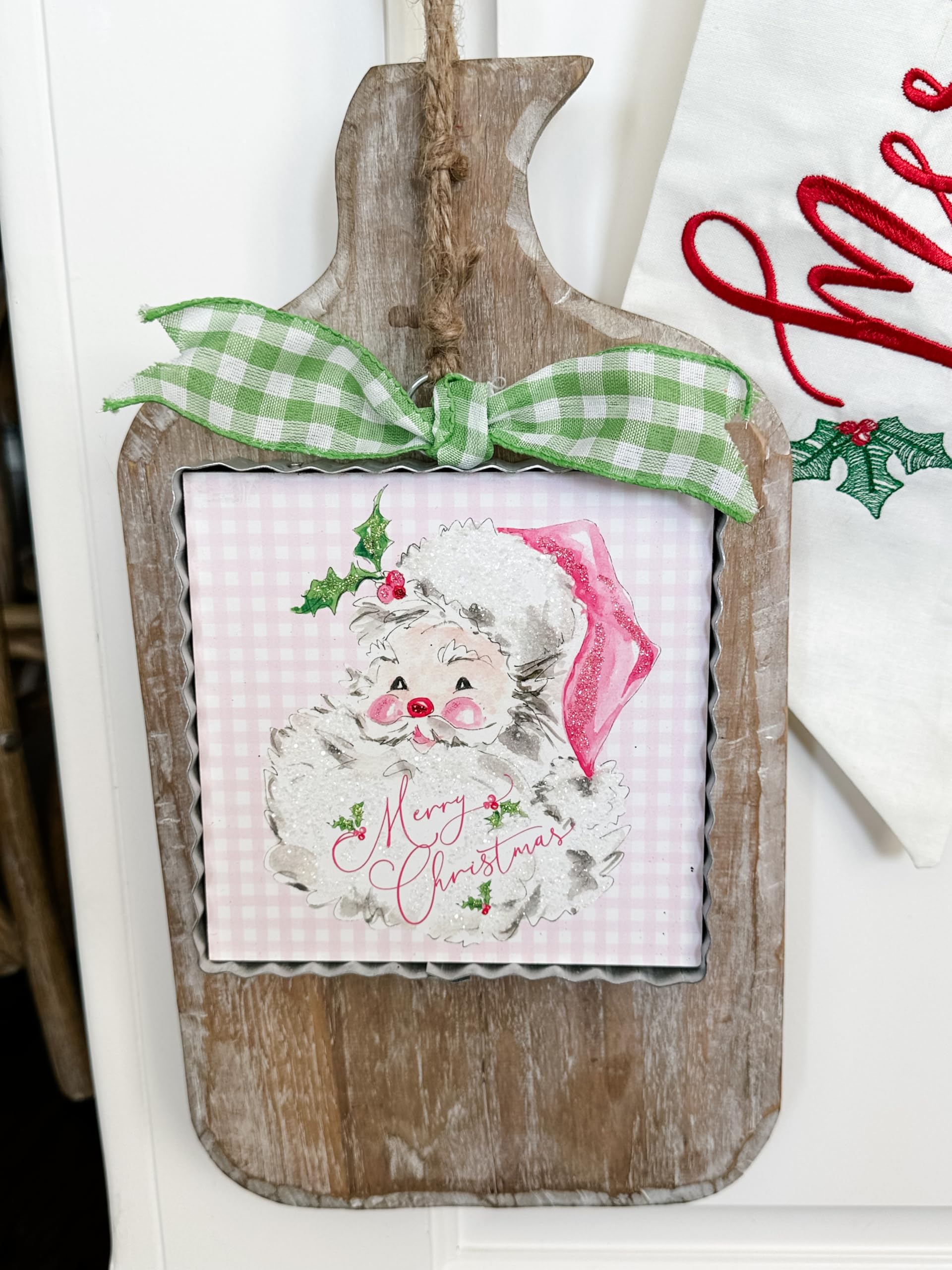 The Round Top Collection Mini Becks Pink Santa "Merry Christmas" Metal Plaque