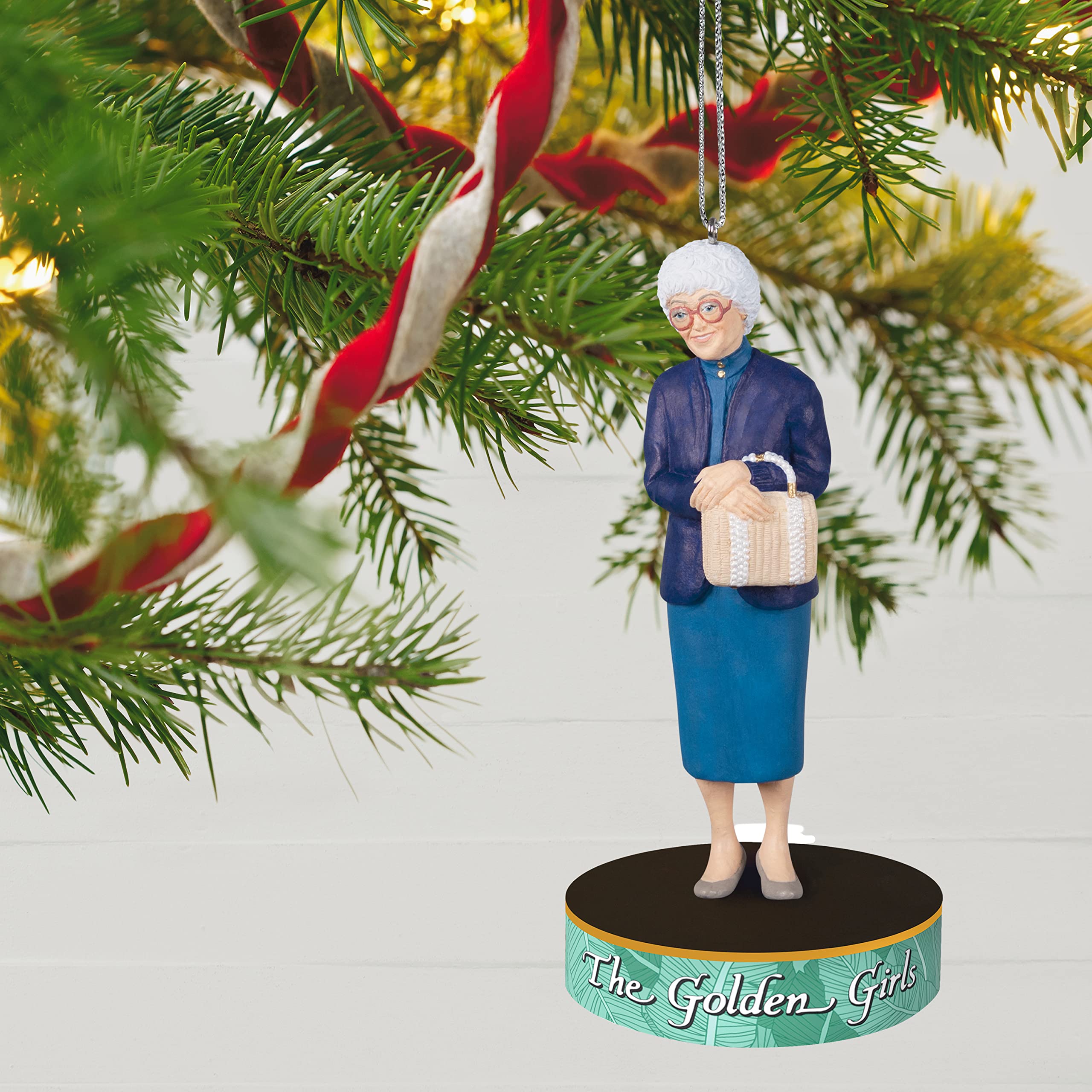 Hallmark Keepsake Ornament (The Golden Girls Sophia Petrillo With Sound)