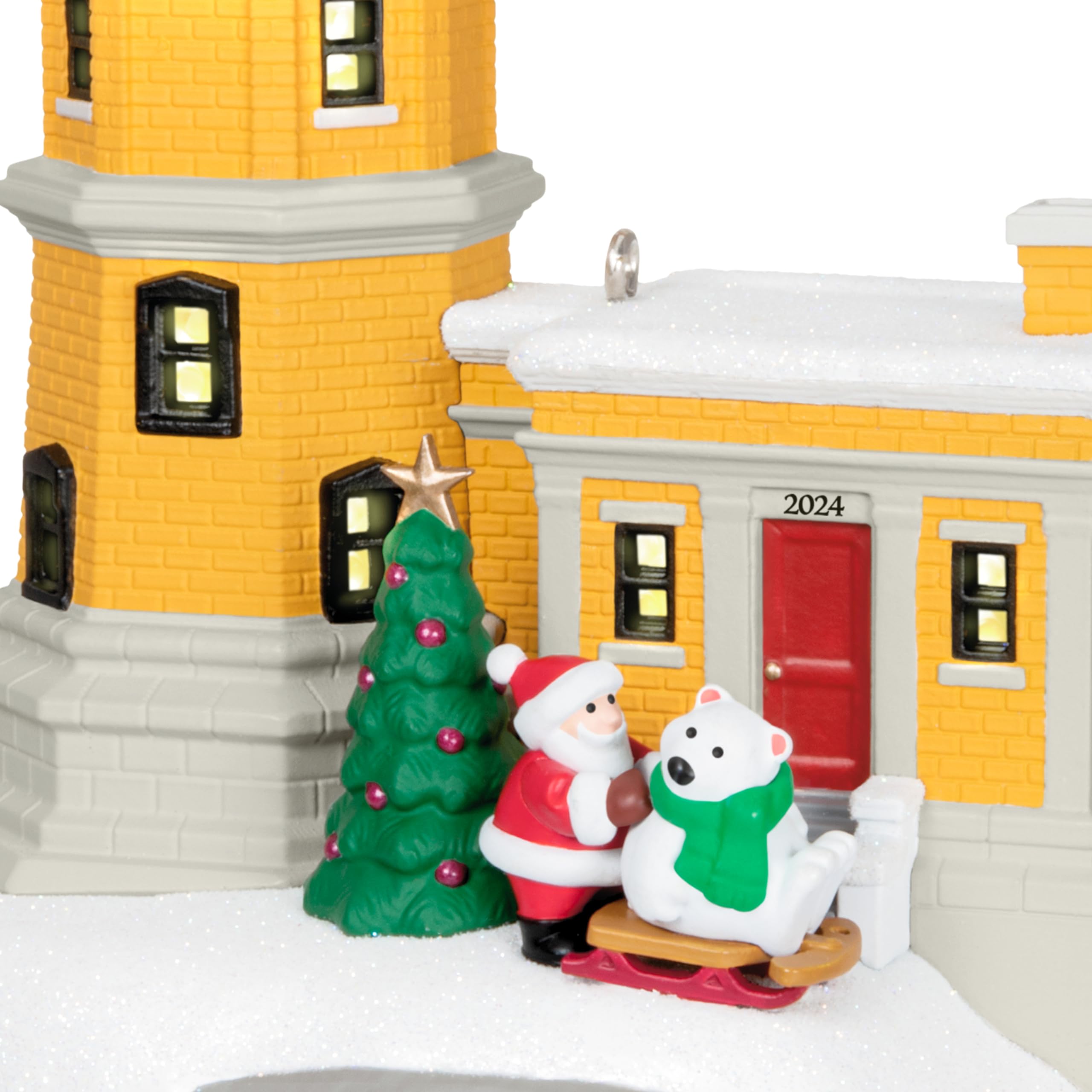 ORN HOLIDAY LIGHTHOUSE  13