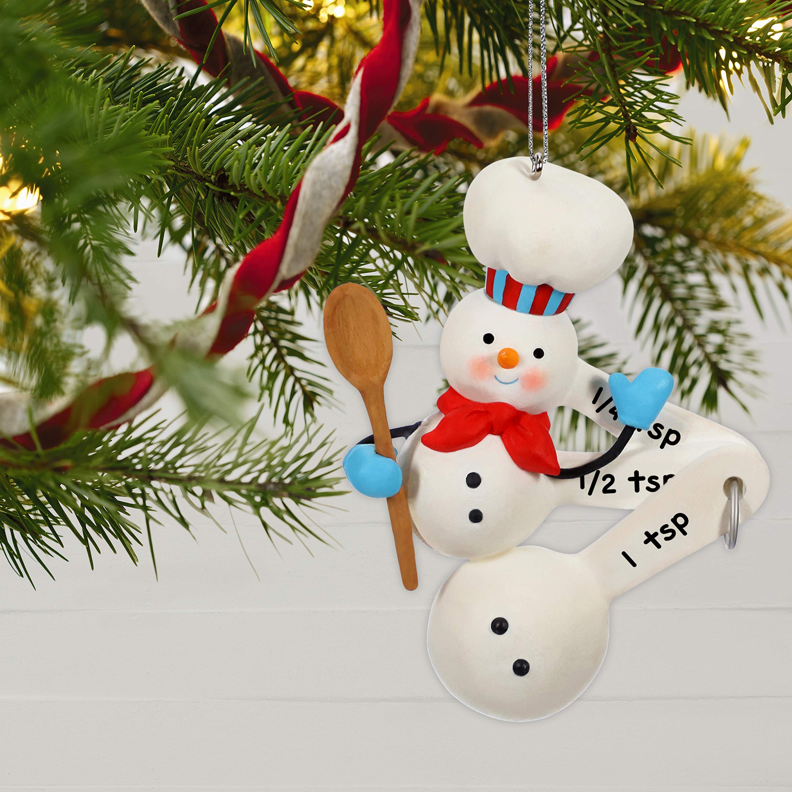 Hallmark Keepsake Christmas 2019 Year Dated Cuteness Beyond Measure Baking Snowman Ornament,