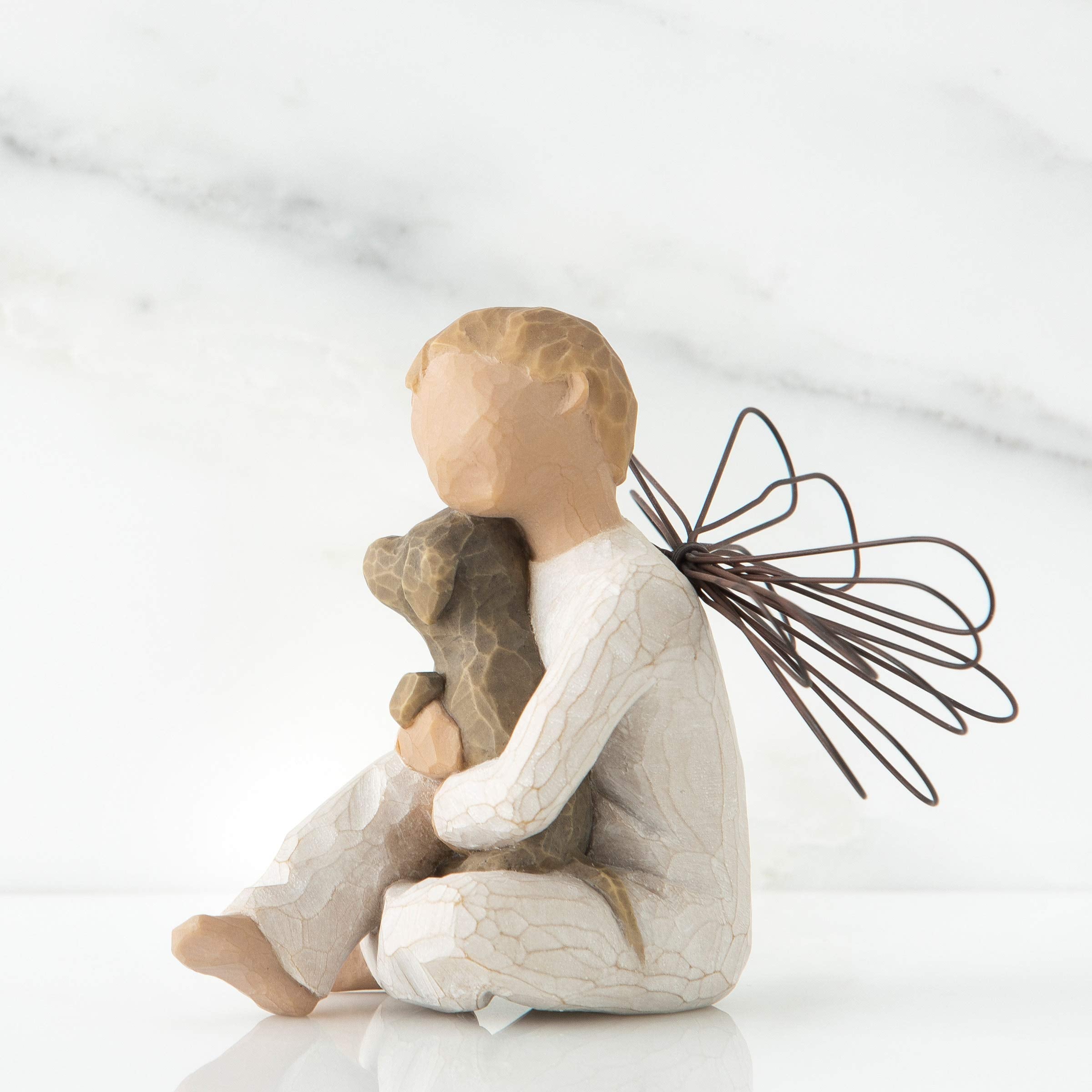 Willow Tree Angel of Comfort, Offering an Embrace of Comfort and Love