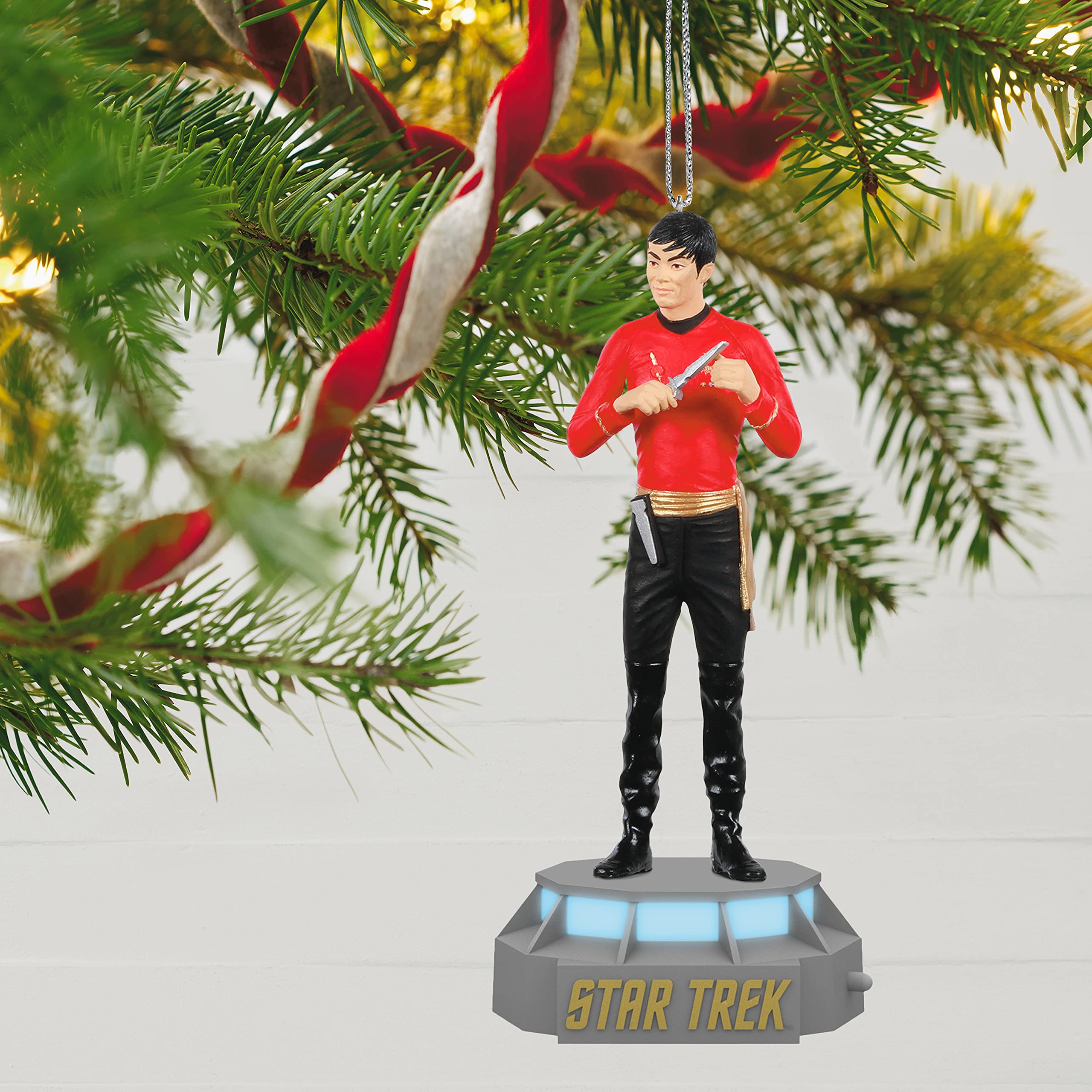 Hallmark Keepsake Star Trek U.S.S. Enterprise Storytellers Musical Christmas Tree Topper with Light