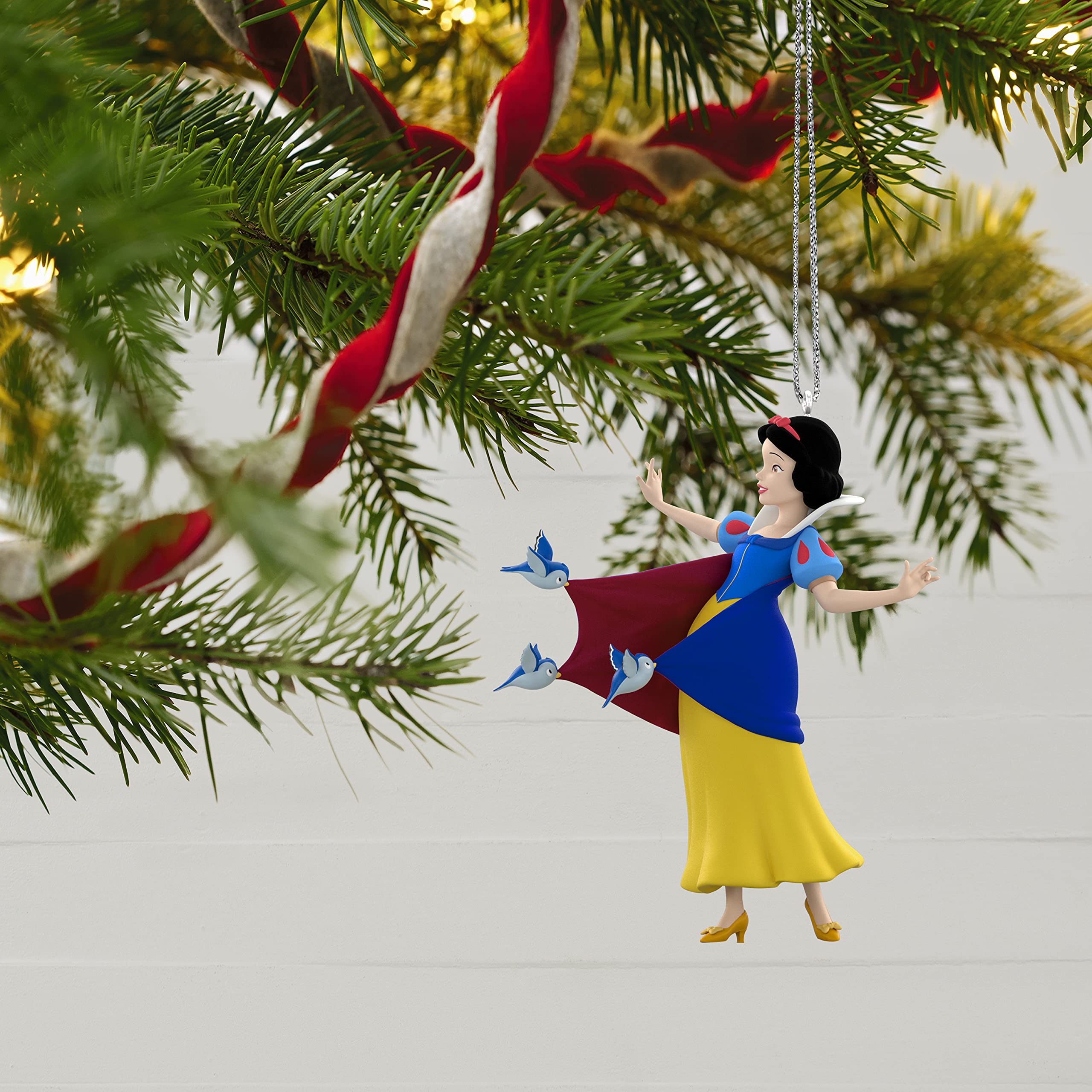 Hallmark Keepsake Christmas Ornament 2021, Disney Snow White and The Seven Dwarfs with a Smile and a Song