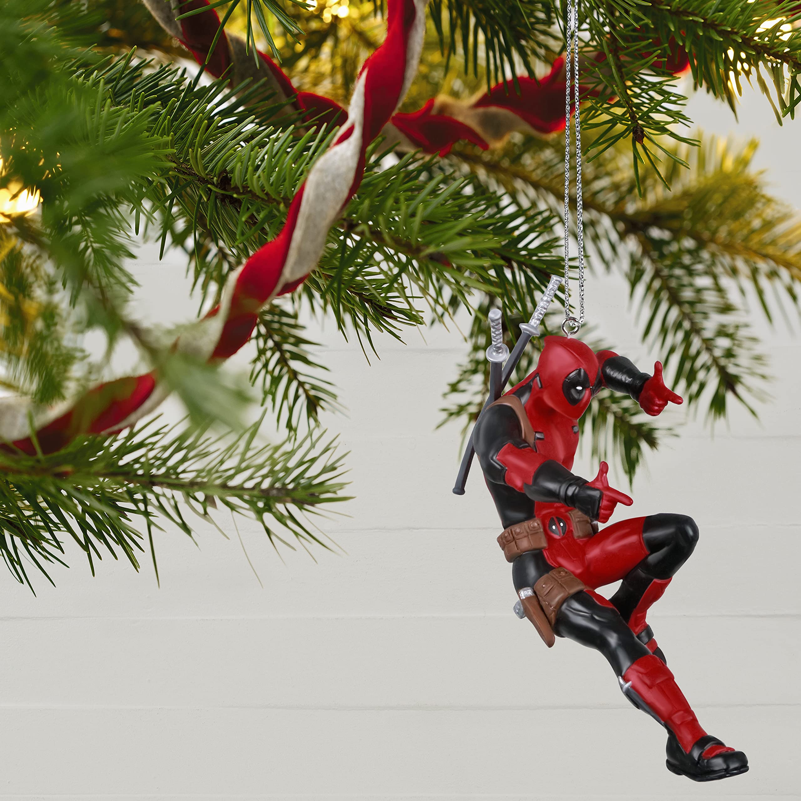 Hallmark Keepsake Christmas Ornament 2021, Marvel