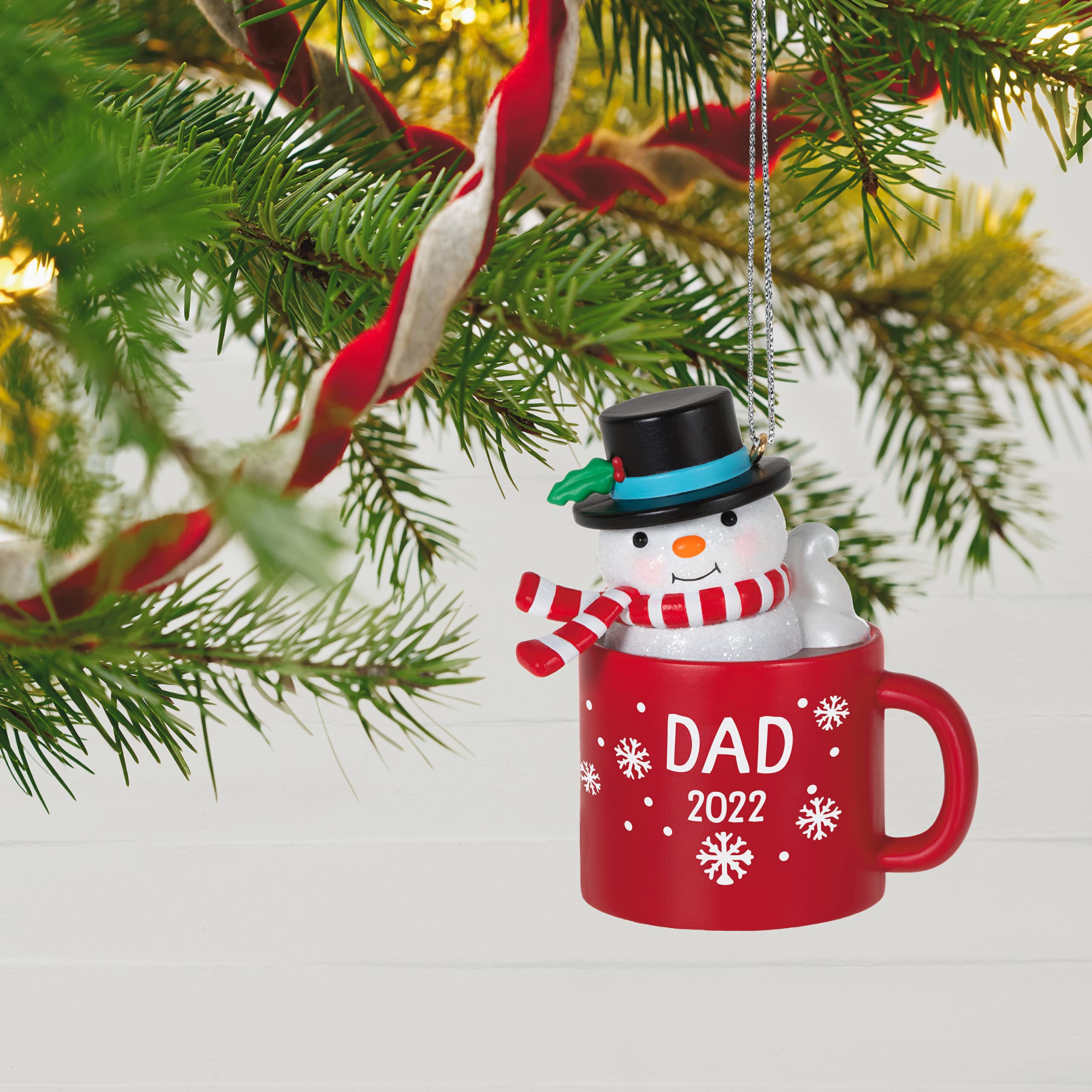 Hallmark Keepsake Plastic Christmas Ornament 2022, Dad Hot Cocoa Mug