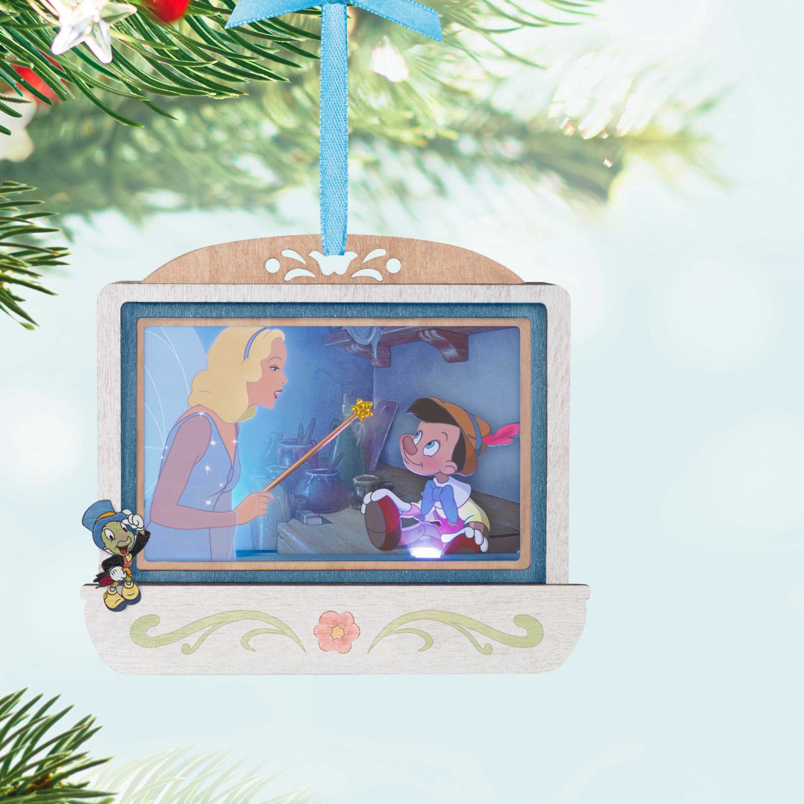 Geppetto’s Wish Come True 2025 Hallmark Keepsake Christmas Ornament, Disney Pinocchio 85th Anniversary