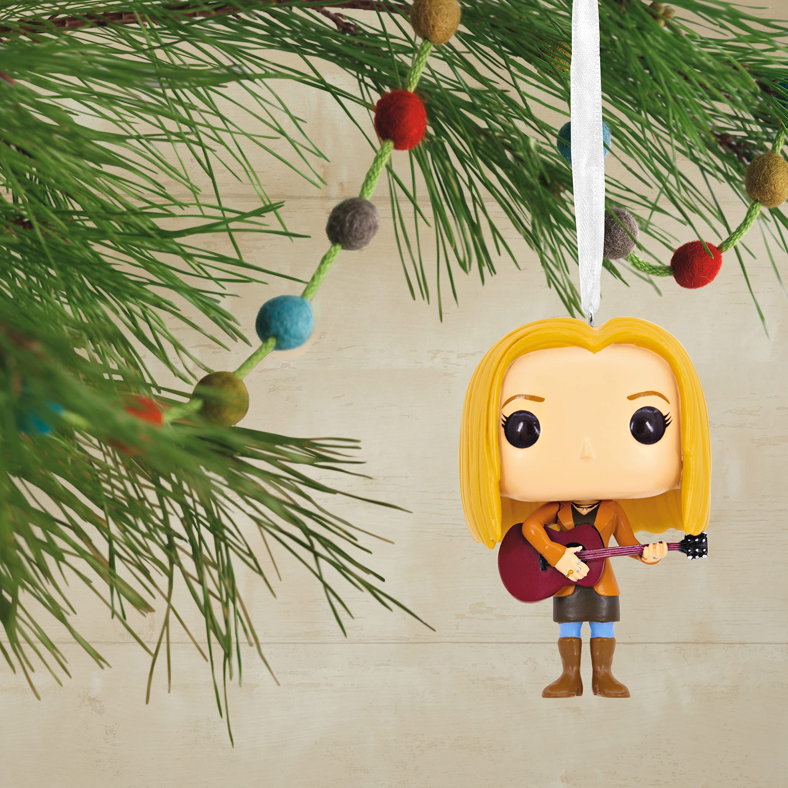 ORNAMENT RSN FUNKO PHOEBE