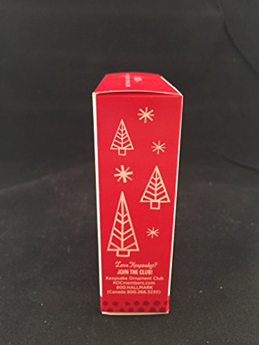Hallmark Keepsake Ornament Seasons's Treatings 5th in Series