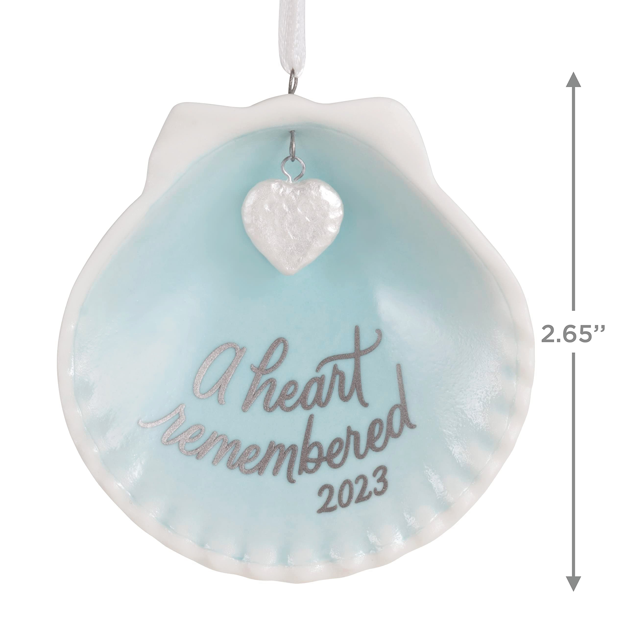 Hallmark Keepsake Christmas Ornament 2023, A Heart Remembered, Clam Shell Memorial Gift. .07 lbs.