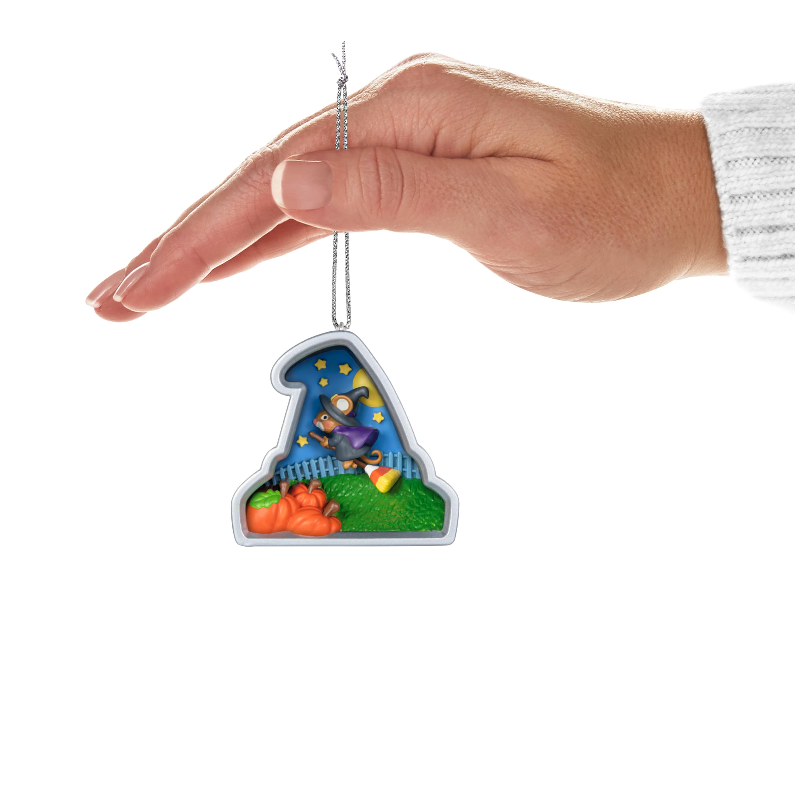 Hallmark 2024 Keepsake Cookie Cutter Halloween Christmas Ornament New with Box