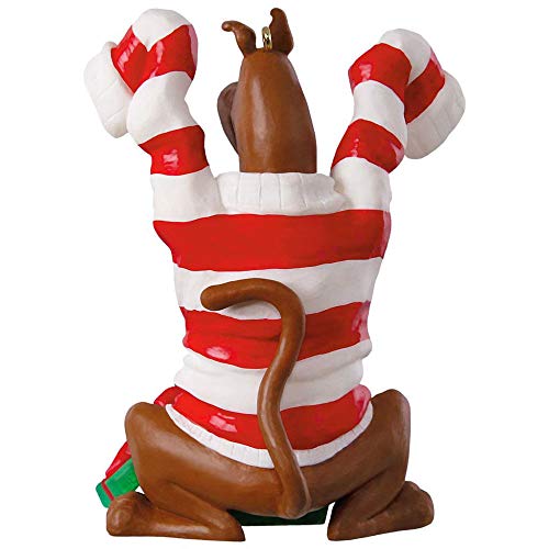 Hallmark Keepsake Christmas Ornament 2018 Year Dated, Scooby Doo An Oversize Surprise, Scooby-Doo