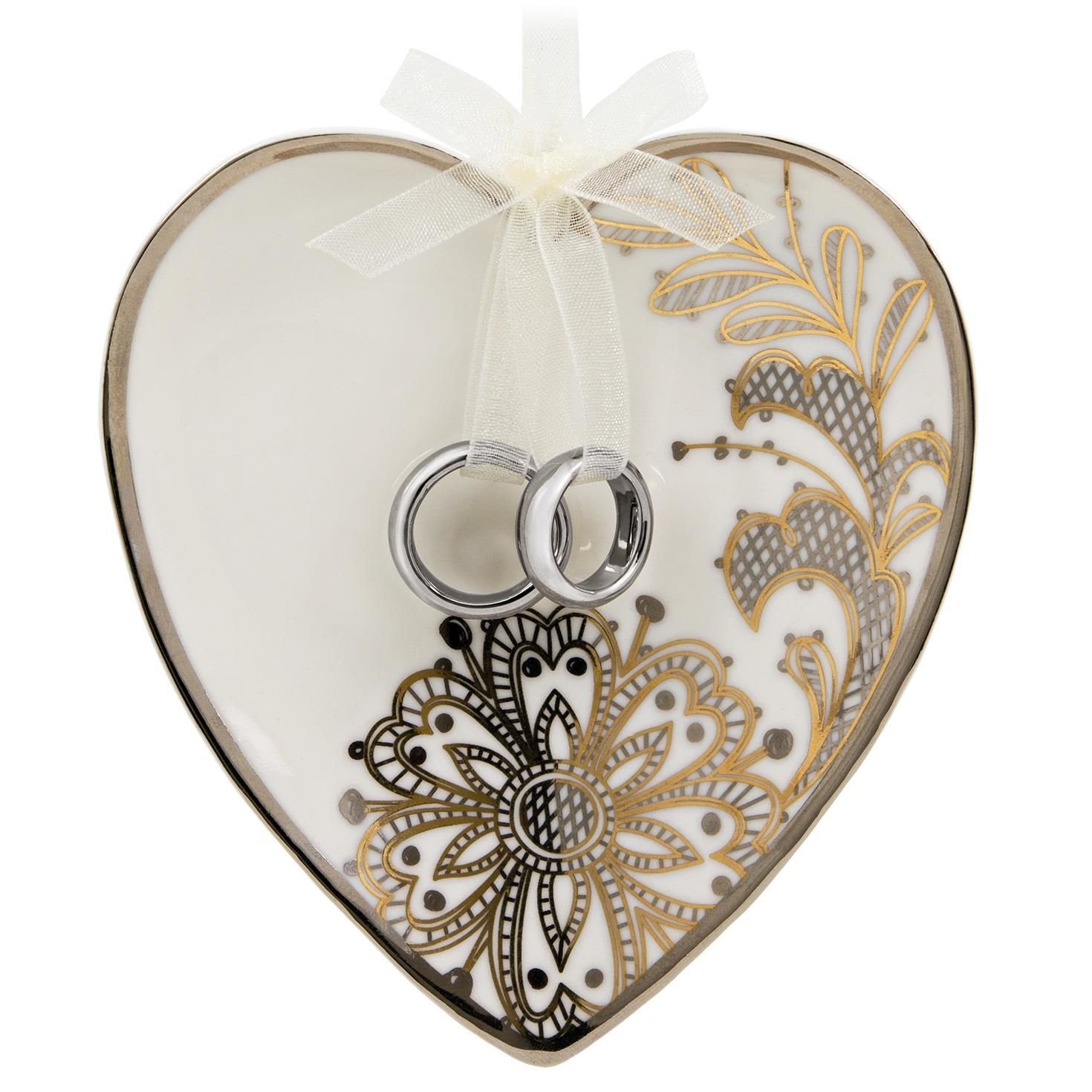 Hallmark 1995QHX1002 Wedding Heart and Rings Keepsake Christmas Ornaments