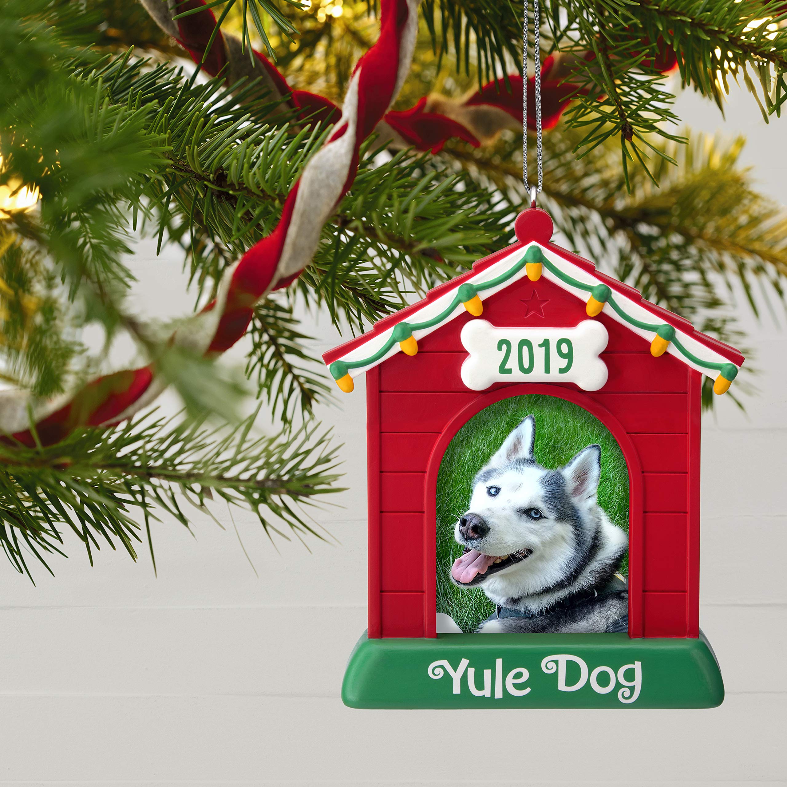 Hallmark Keepsake Christmas Ornament 2019 Year Dated Yule Dog House Photo Frame