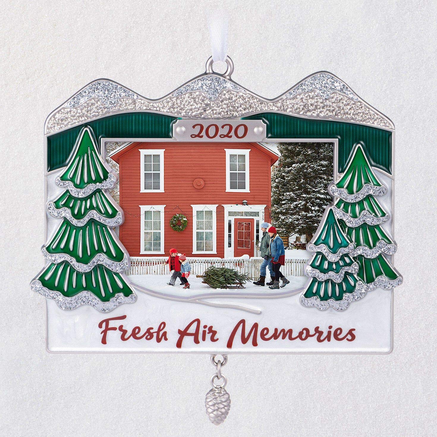 Hallmark Keepsake Ornament 2020 Year Dated Mountainous Memories Picture Frame