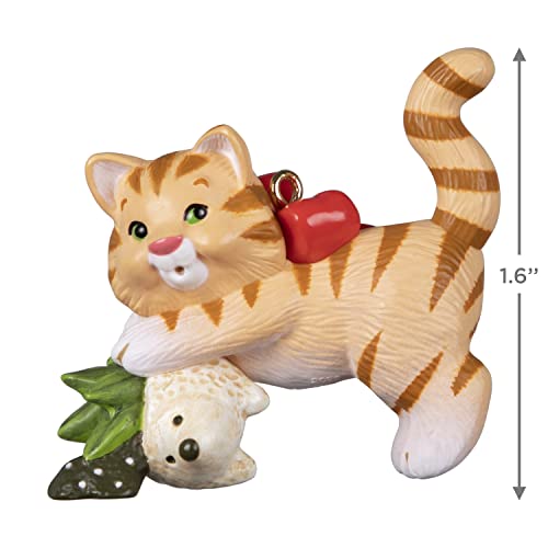 Hallmark Keepsake Christmas Ornament 2022, Mischievous Kittens Tabby, Mini Tree Ornament,Plastic