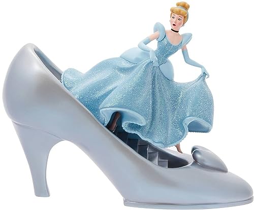 Enesco Disney Showcase 100 Years of Wonder Cinderella and her Glass Slipper Figurine, 7 Inches, Multicolor