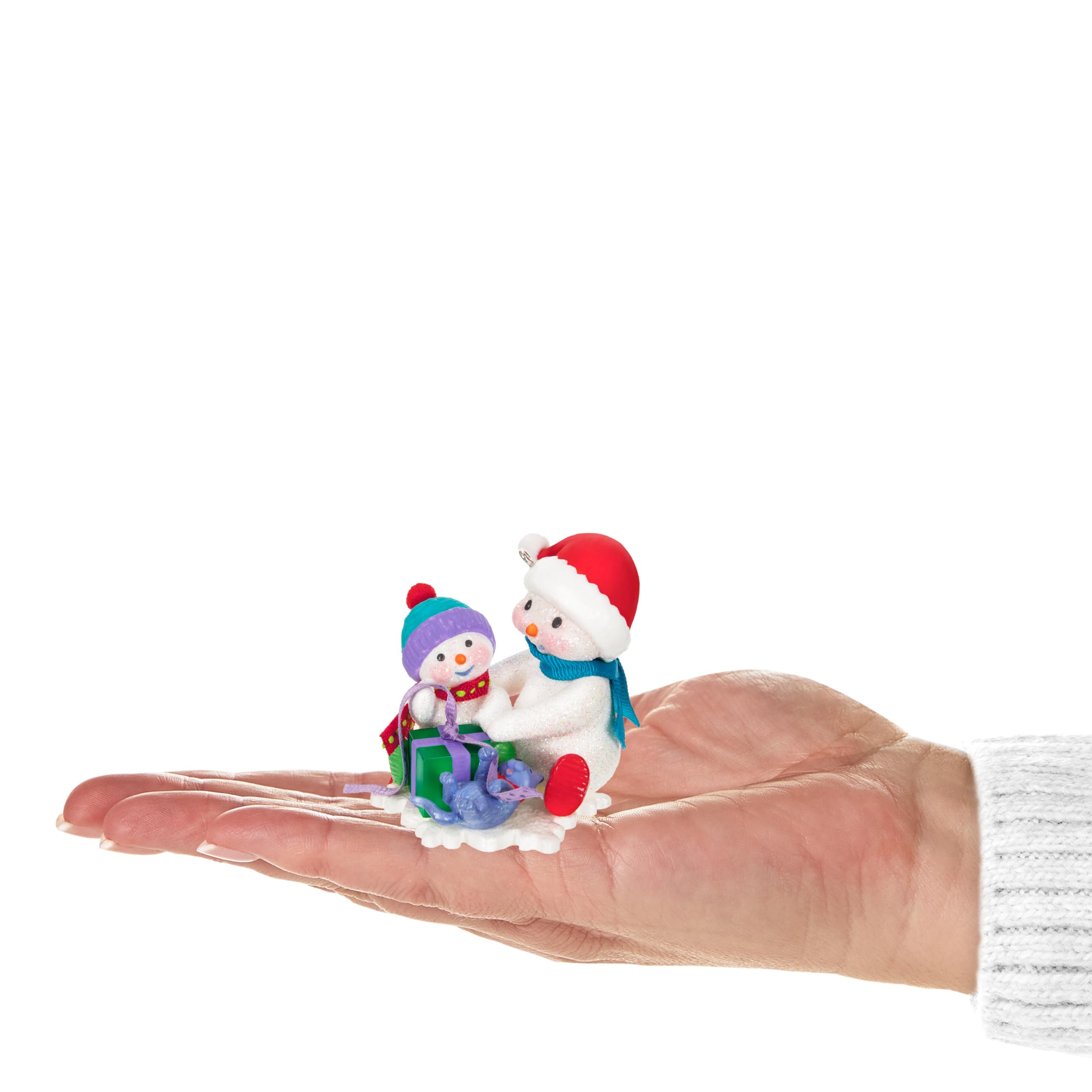 Hallmark Keepsake Christmas Ornament 2024, Making Memories Wrapping Lesson, Snowman Collectors Gifts