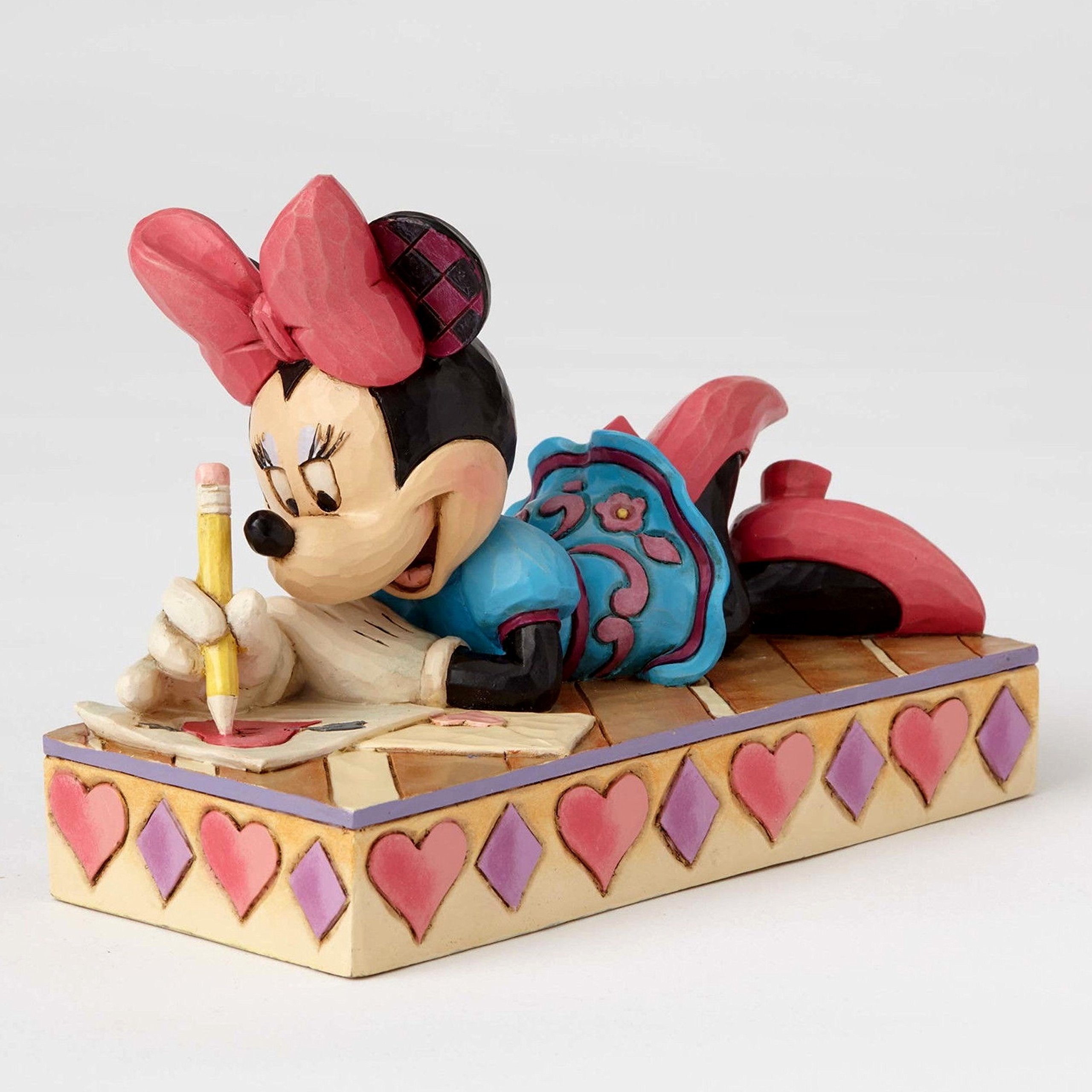 Disney Traditions by Jim Shore - Minnie Love Personality Pose