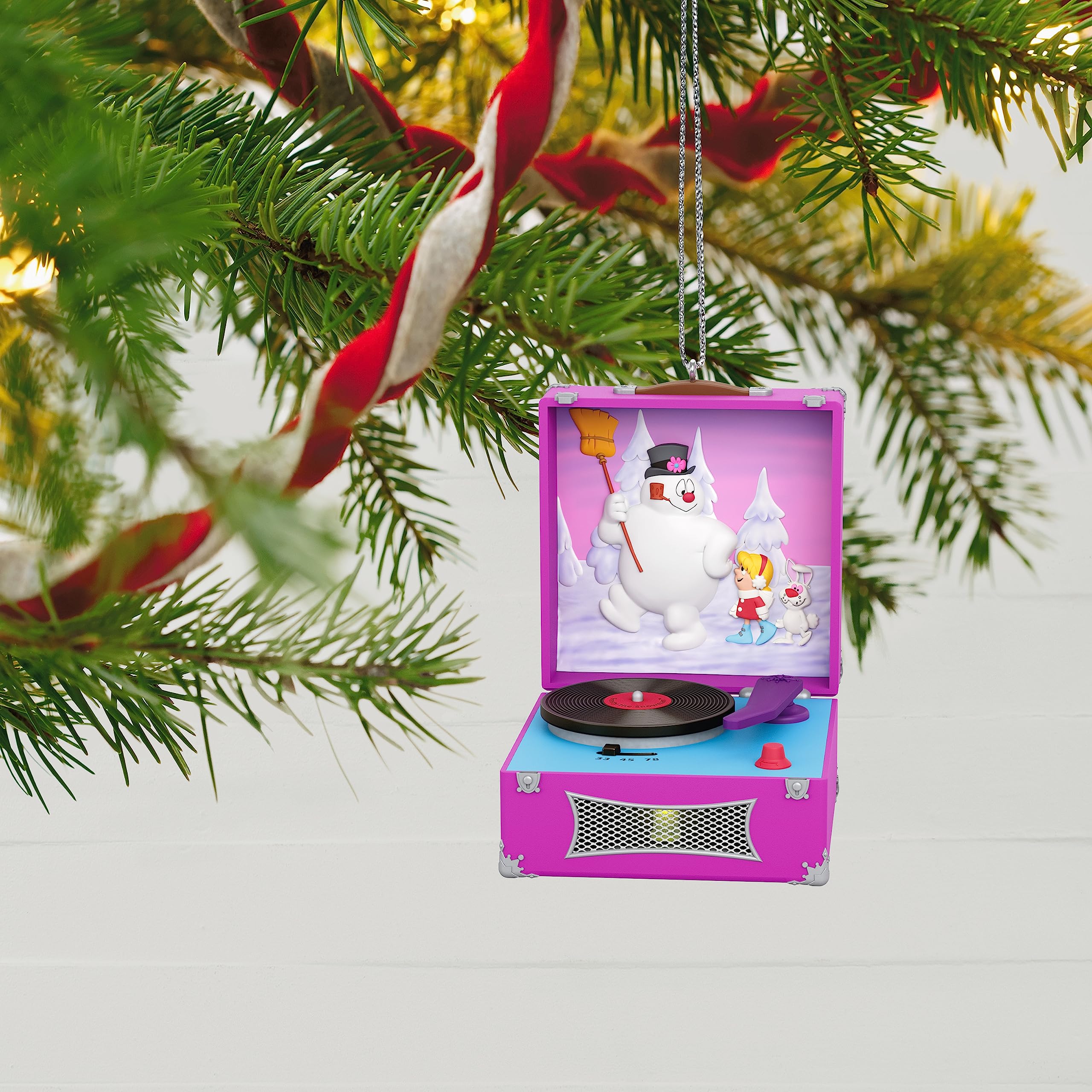 Hallmark Keepsake Christmas Ornament 2023, Frosty The Snowman Ornament, Look at Frosty Go Ornament with Light and Sound, TV Show Gifts